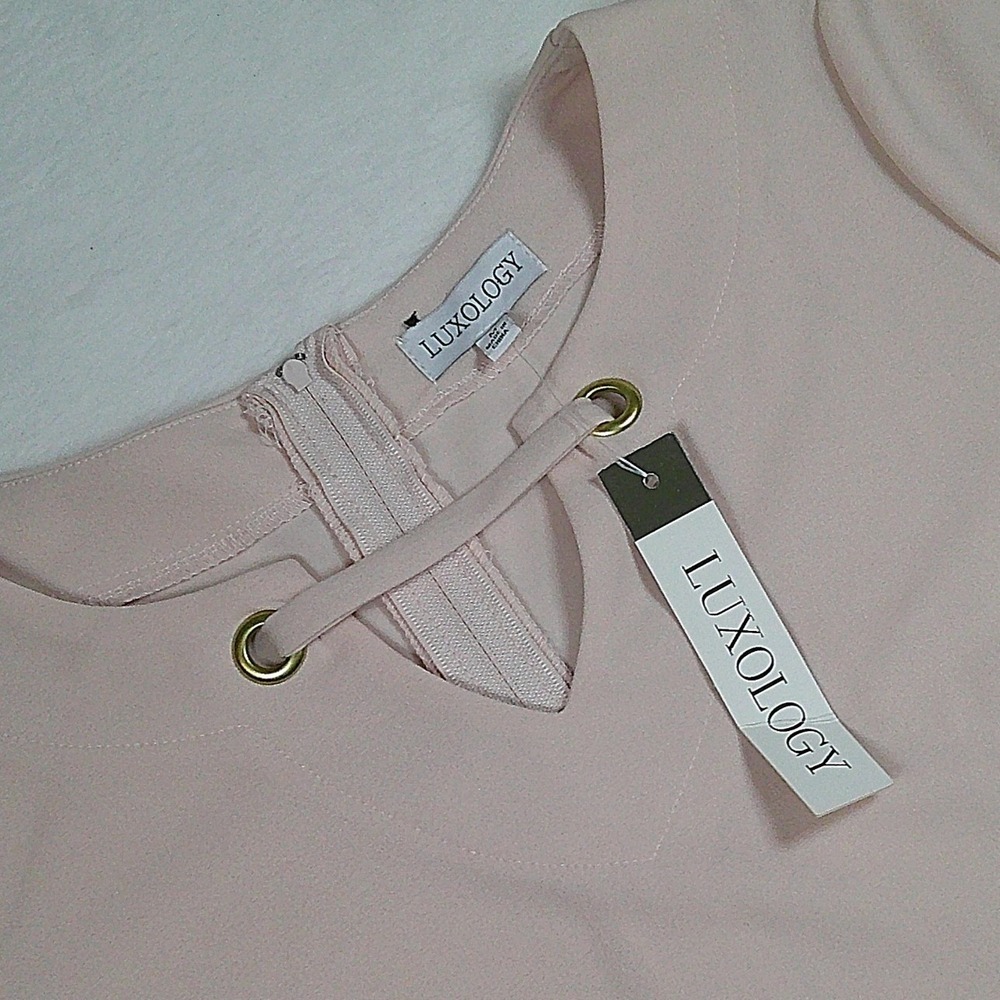 Luxology Womens Pink Grommet V-Neck Shift Dress NWT‎ Size M Y9135456L